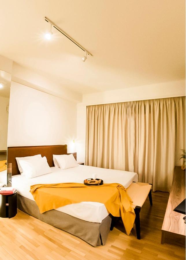 Deluxe Double Room with Balcony,1000101666:JPEG