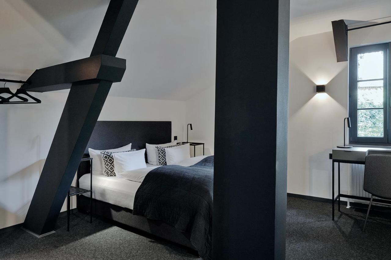 Standard Double Room,1006606066:JPEG