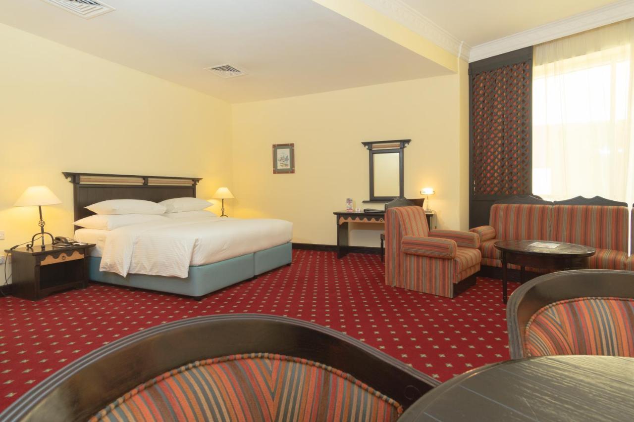 Grand Room, Gratis Pendeldienst naar DXB Airport Terminal 1 & 3