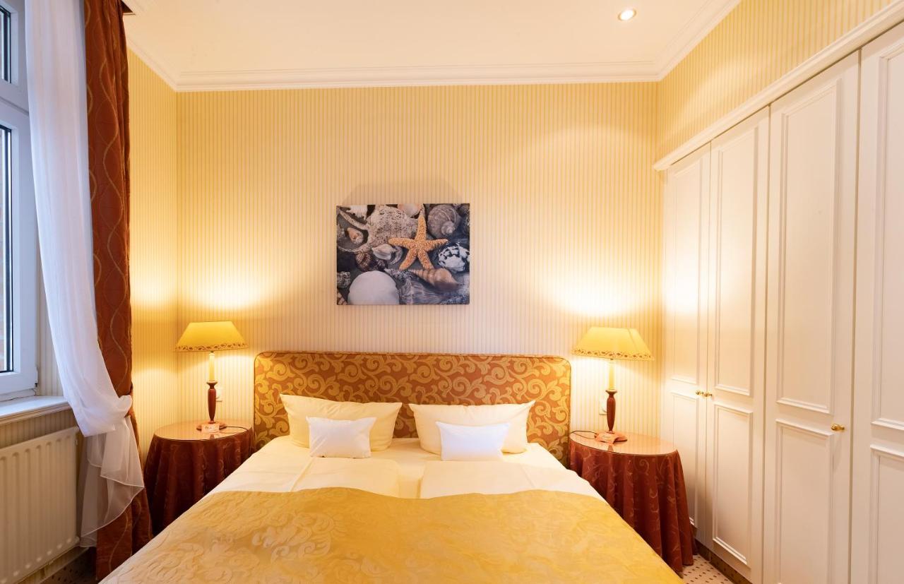 Junior Suite,737611063:JPEG
