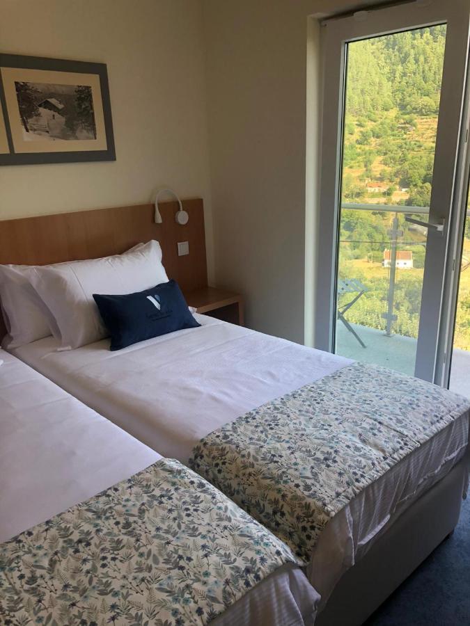 Room with Balcony,1008015787:JPEG