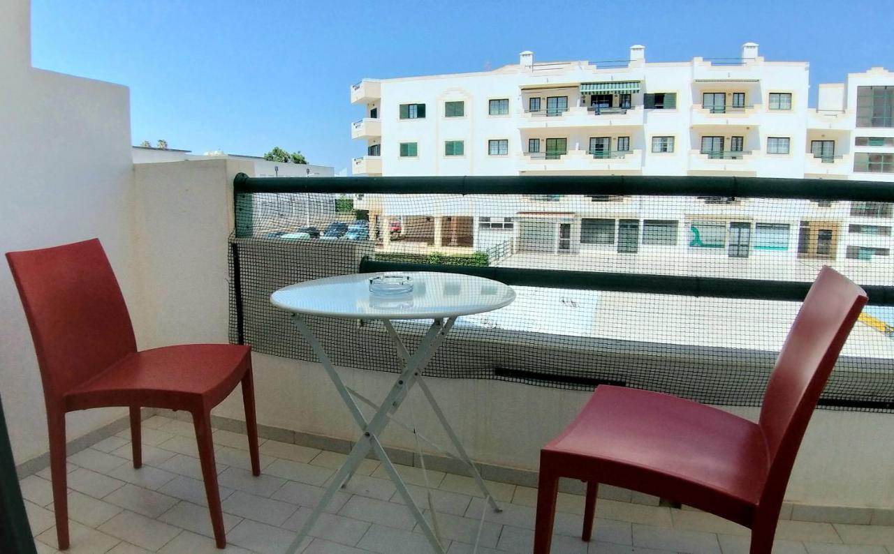 Apartamento com 1 Quarto