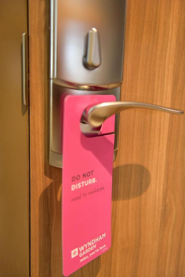 King Room - Mobility Access/Non-Smoking