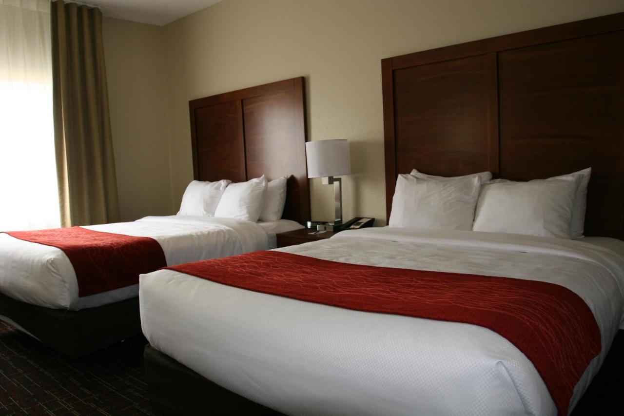 Queen Room with Two Queen Beds - Accessible/Non-Smoking