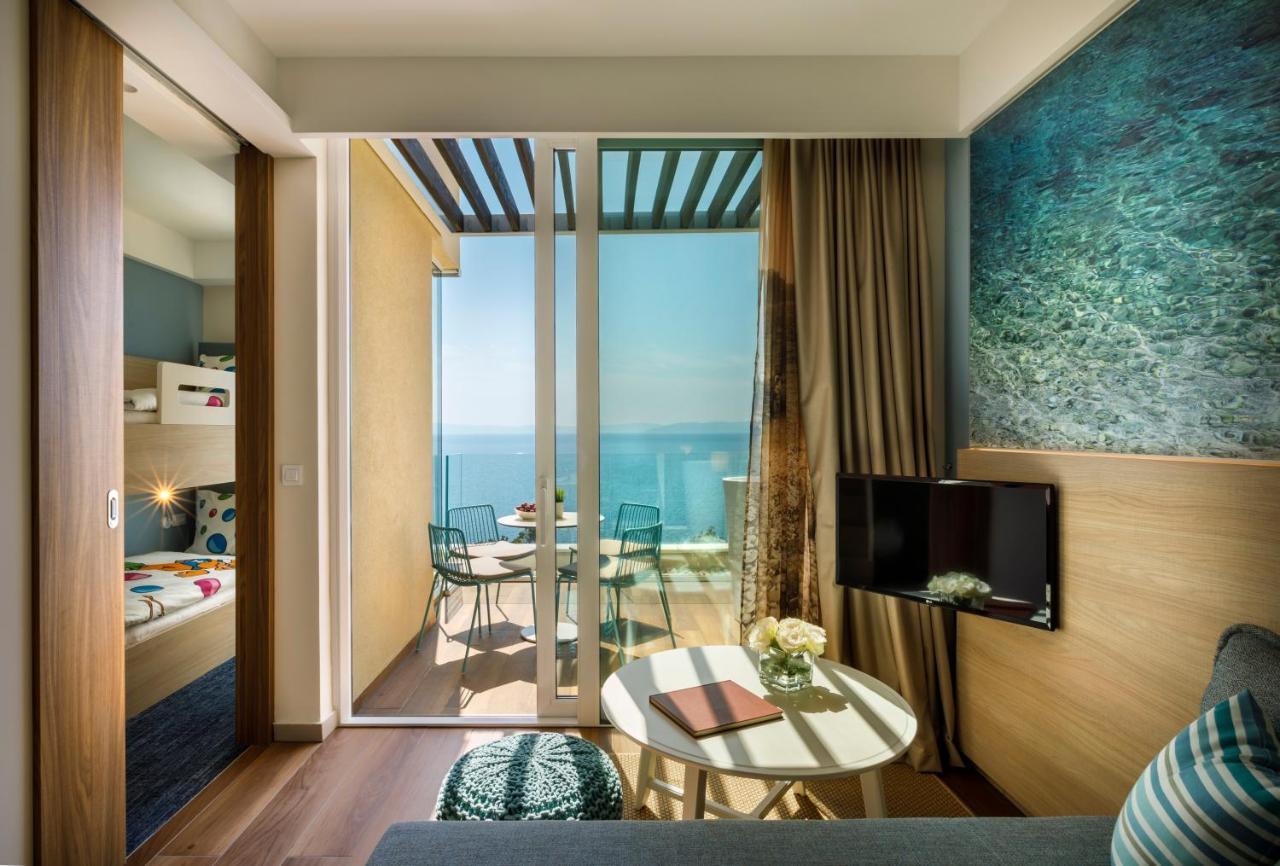 Suite für 2+2 mit Meerblick - Maro Suites