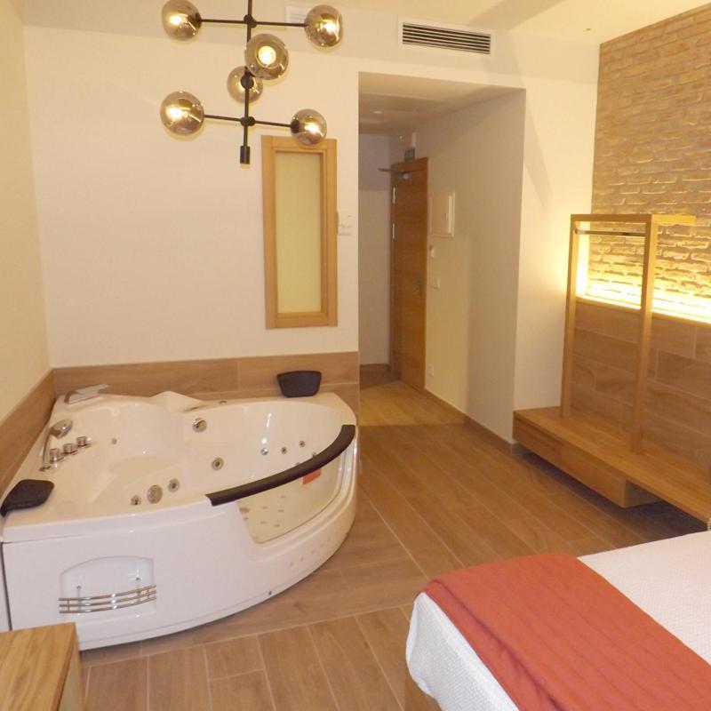 Suite con bañera de hidromasaje