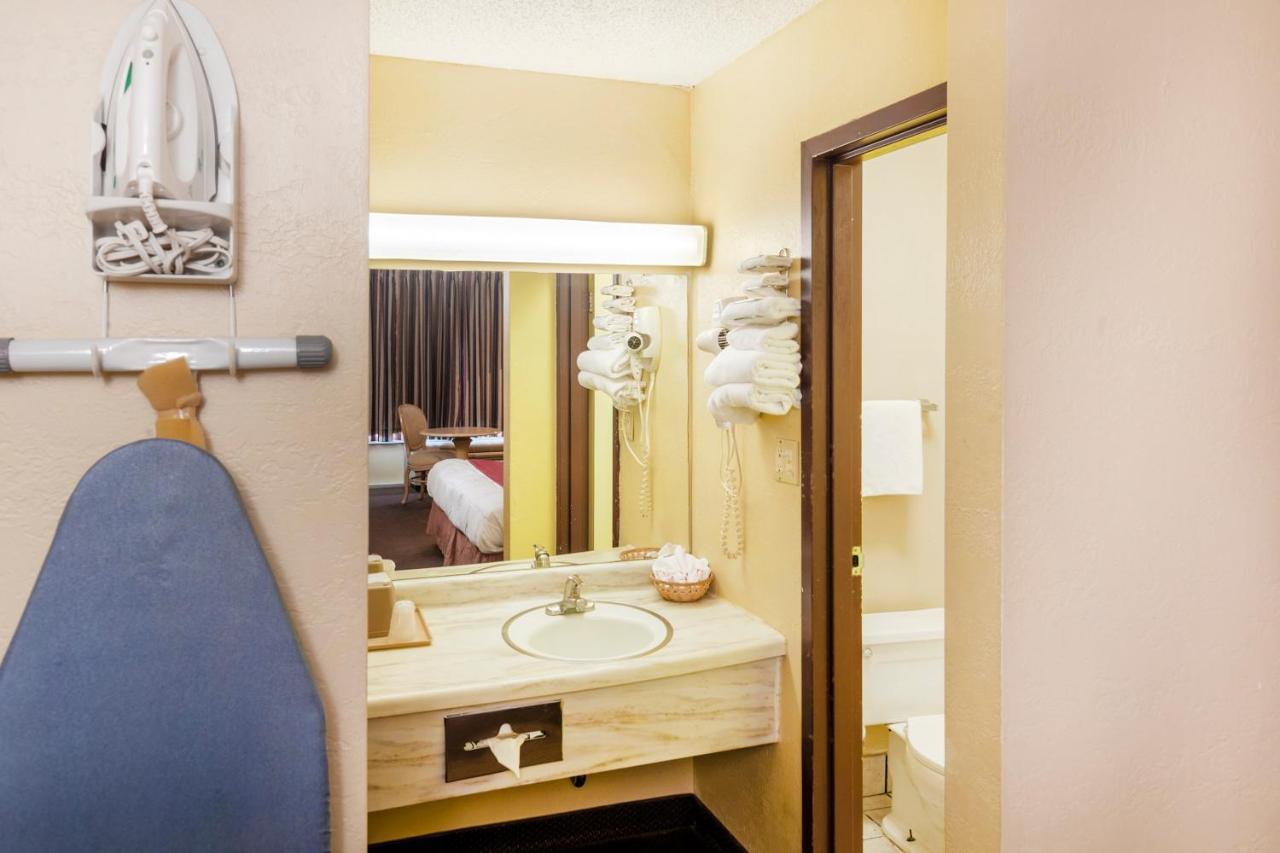 King Room - Disability Access