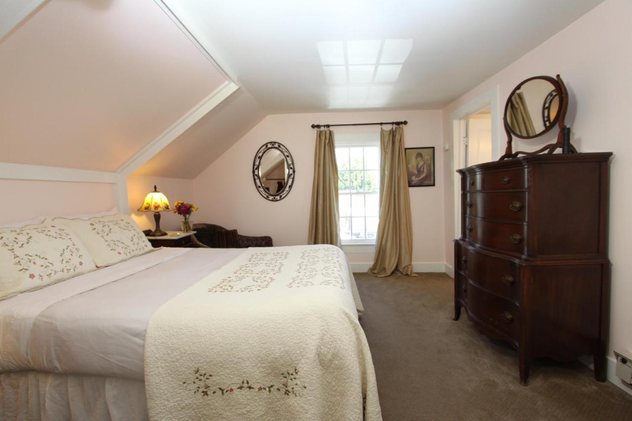 Queen Room,1030800472:JPEG