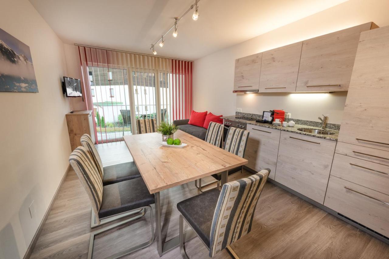 Two-Bedroom Apartment Plus with Spa Access,1588169839:JPEG