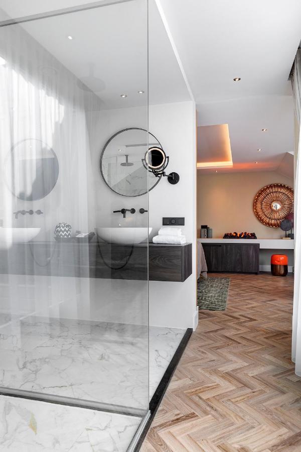 Suite with Balcony,1031407663:JPEG