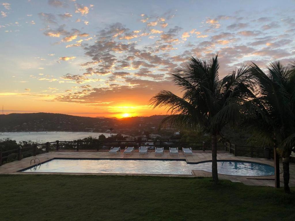 Quarto Deluxe com Cama de Casal ou 2 de Solteiro e Vista do Mar