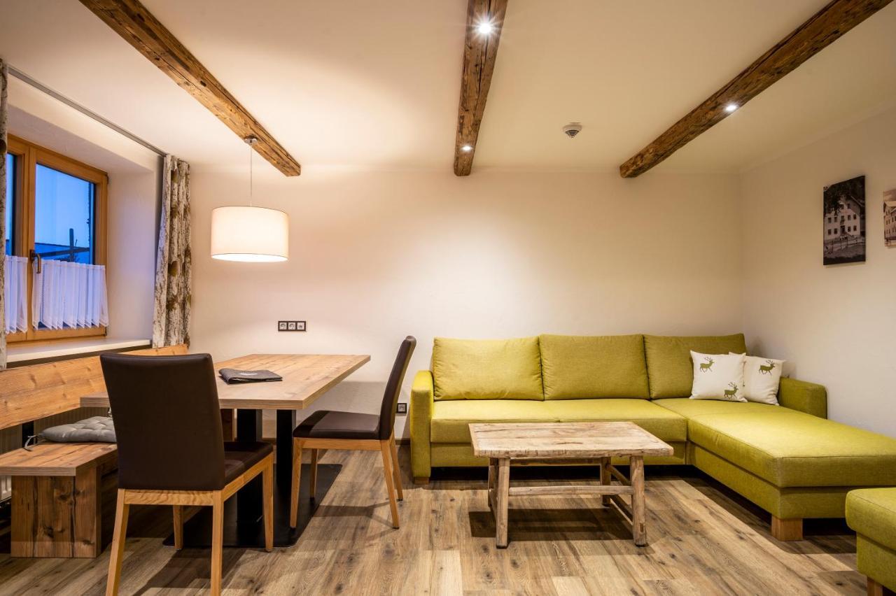 Two-Bedroom Apartment,1032368234:JPEG