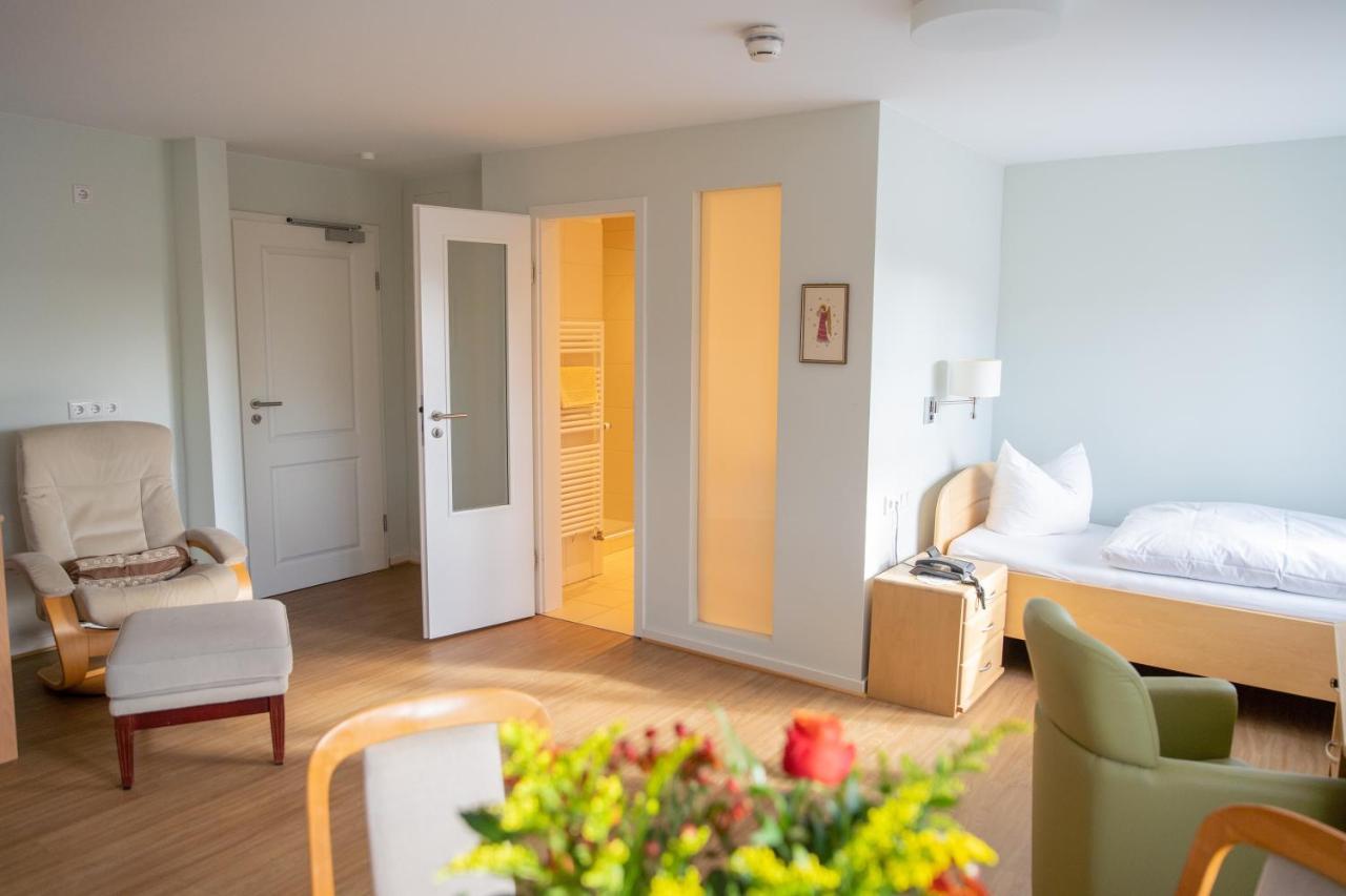 Standard Double Room,1033069184:JPEG