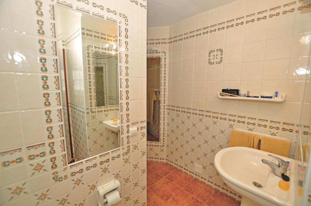 Apartamento com Vista Piscina