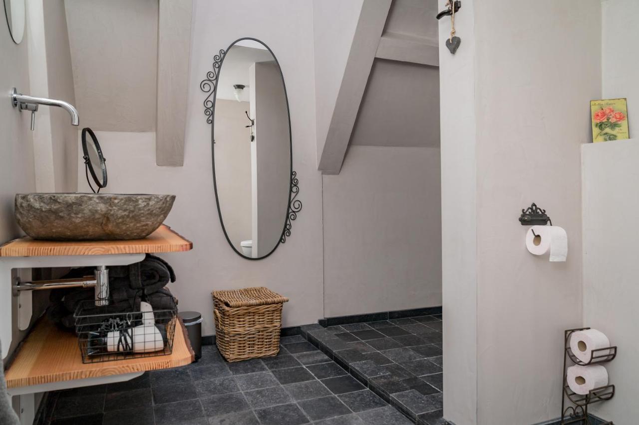 Deluxe Suite,1033587164:JPEG