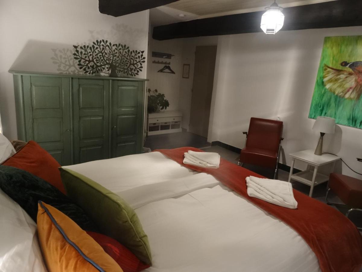 Double or Twin Room Bathroom