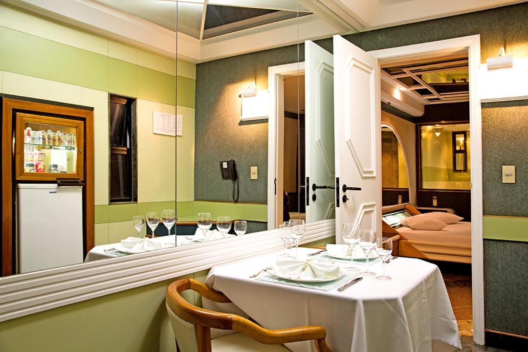 Suite com Banheira de Hidromassagem