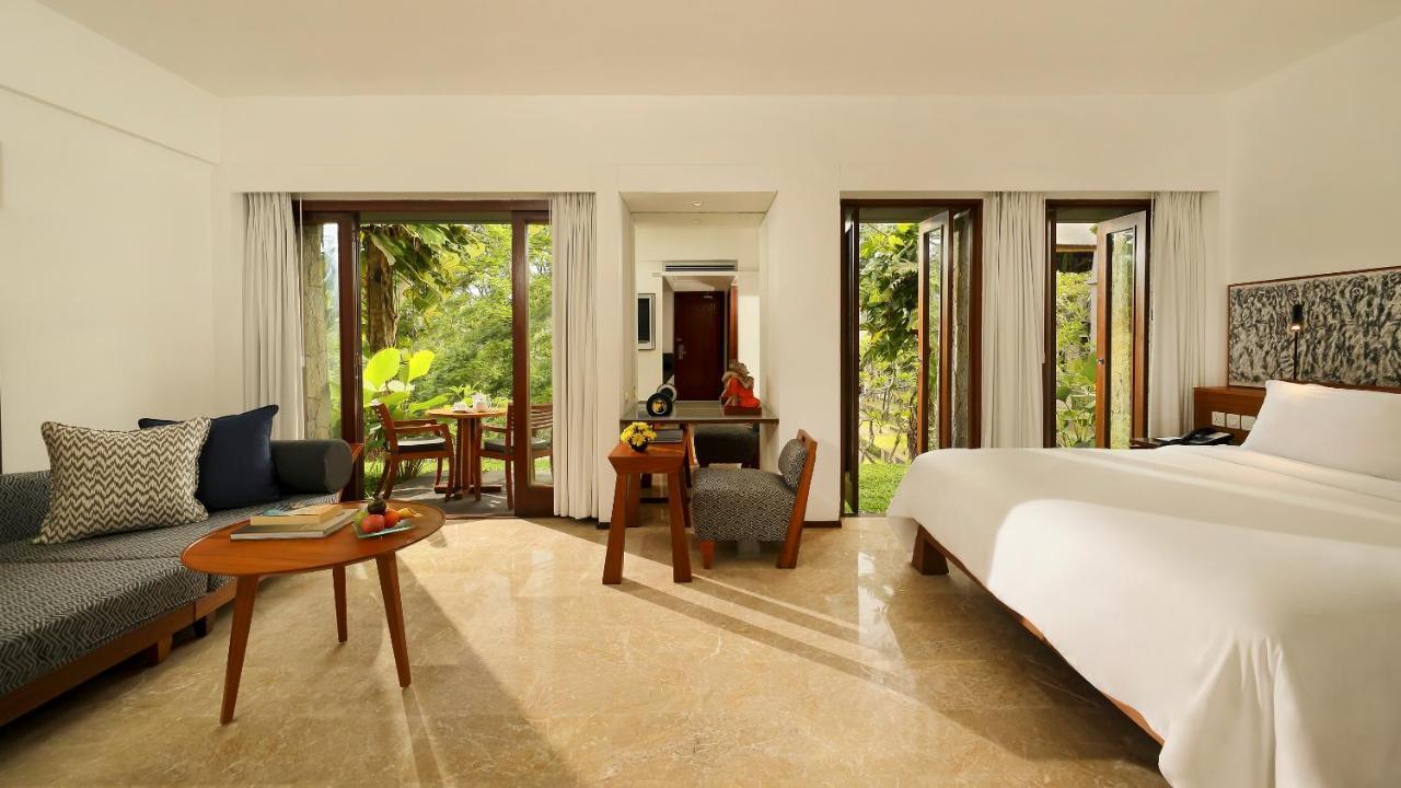 Impressive Forest Suite with Butler Service - King Bed,1072063888:JPEG