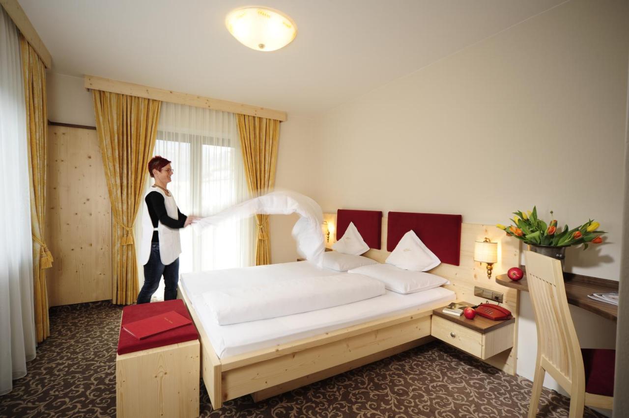 Deluxe Double Room,1040008894:JPEG