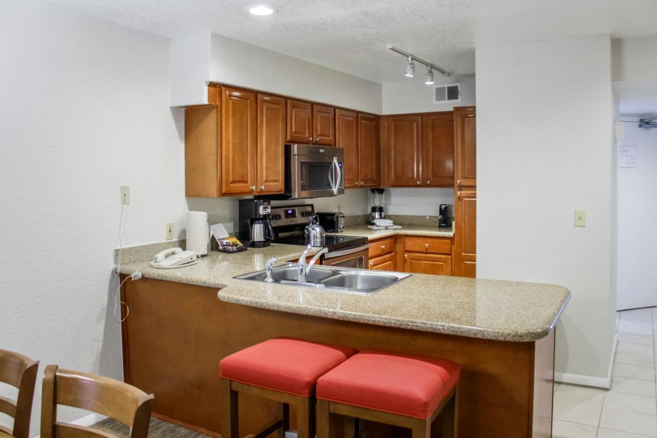 Two-Bedroom Suite Hearing Access,1040143720:JPEG