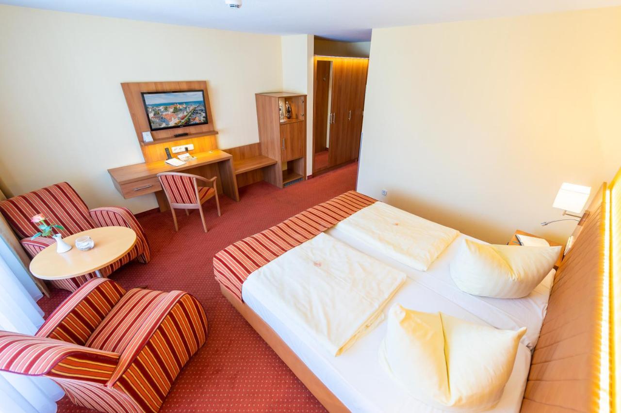 Double Room,1084849072:JPEG