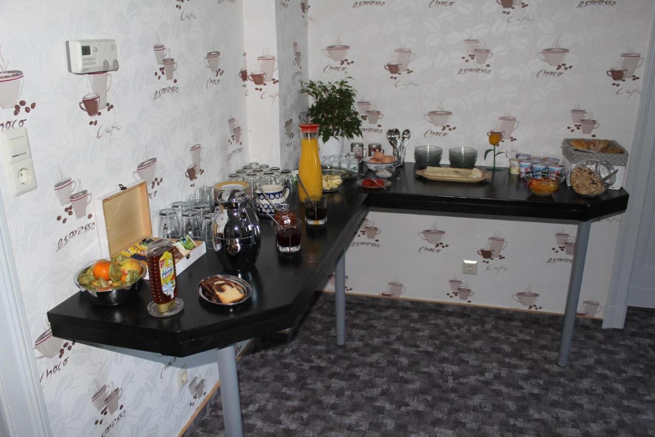 Basic Dreibettzimmer mit Gemeinschaftsbad