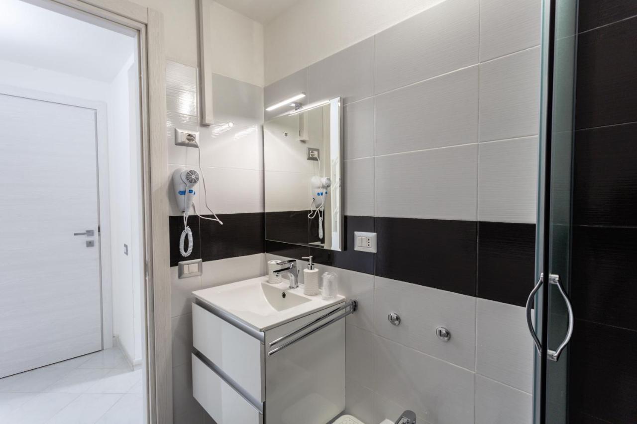 Chambre Double ou Lits Jumeaux avec Salle de Bains Privative