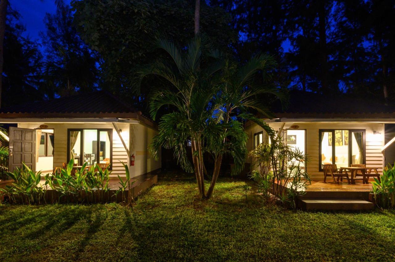Deluxe Bungalow Garden View