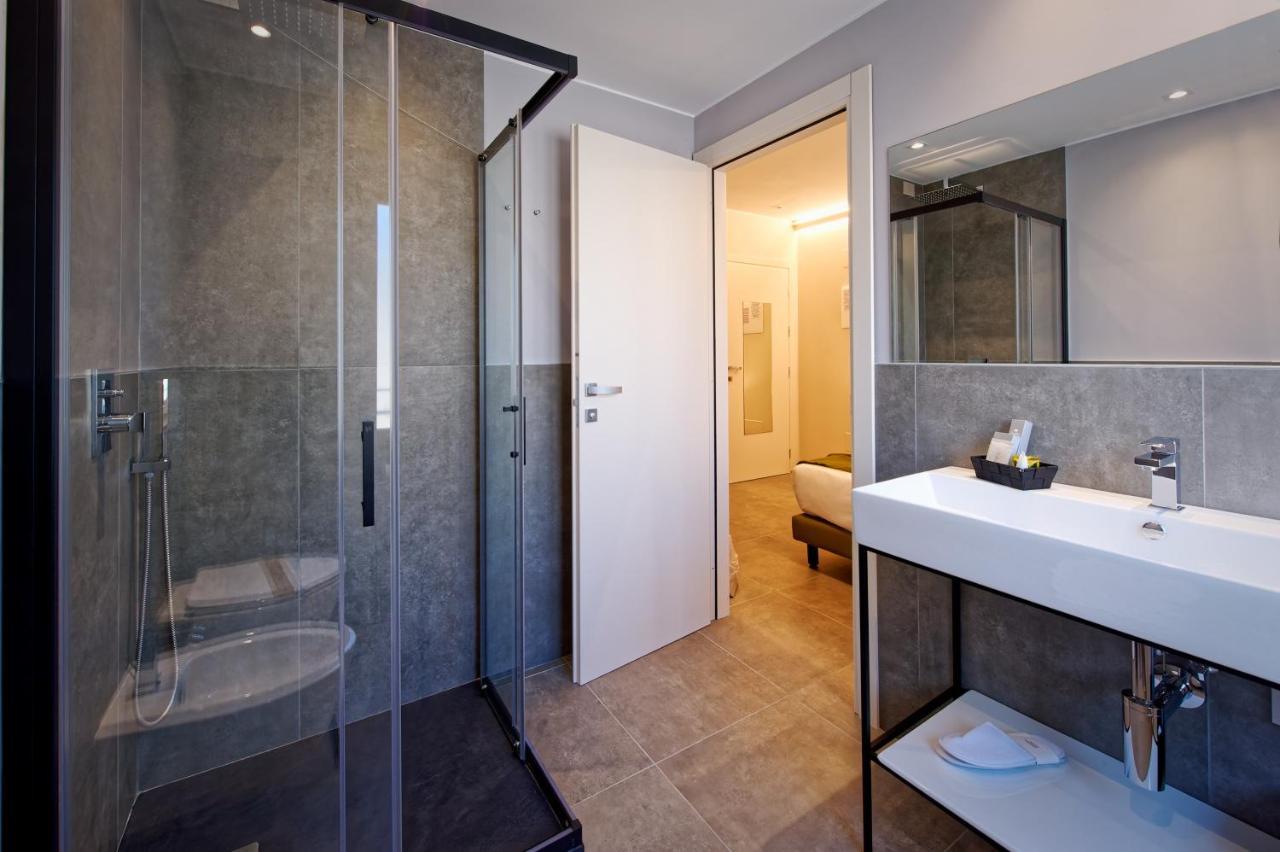 Double Room,1059494701:JPEG