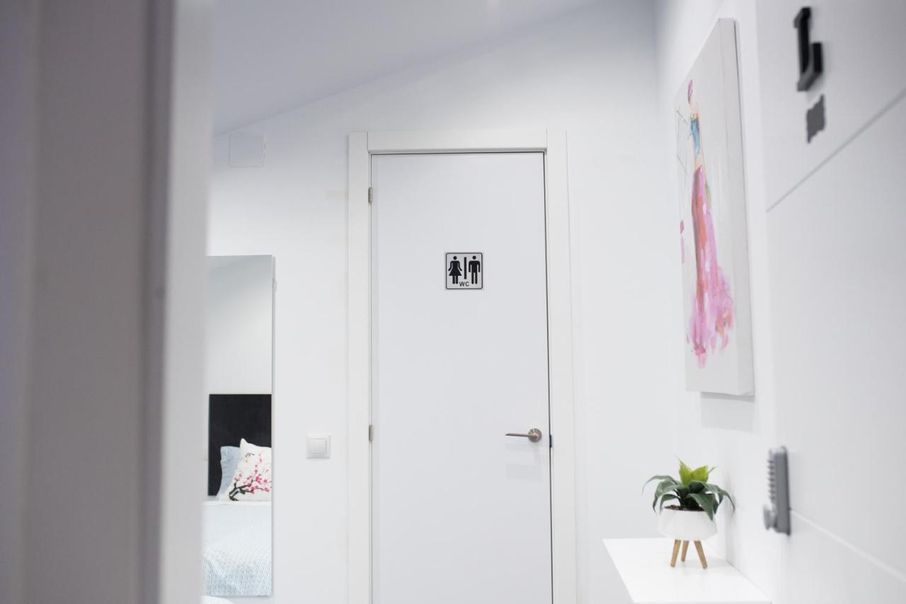 Quarto Individual com Casa de Banho Privativa