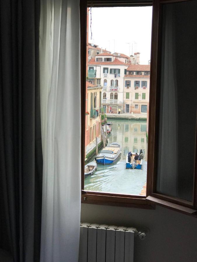 Quarto Duplo Standard com Vista Canal