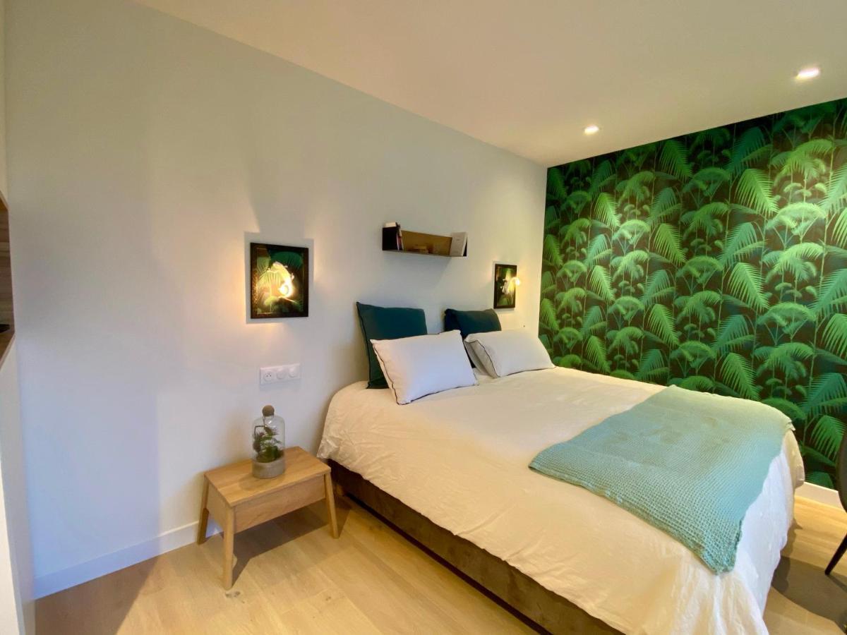 Chambre Lit King-Size avec Baignoire Spa