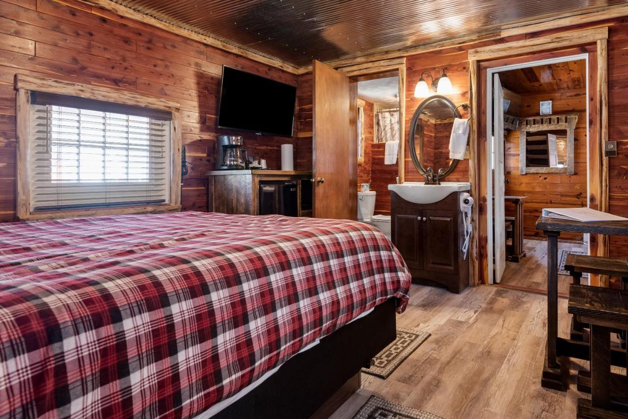 Double Room with Patio