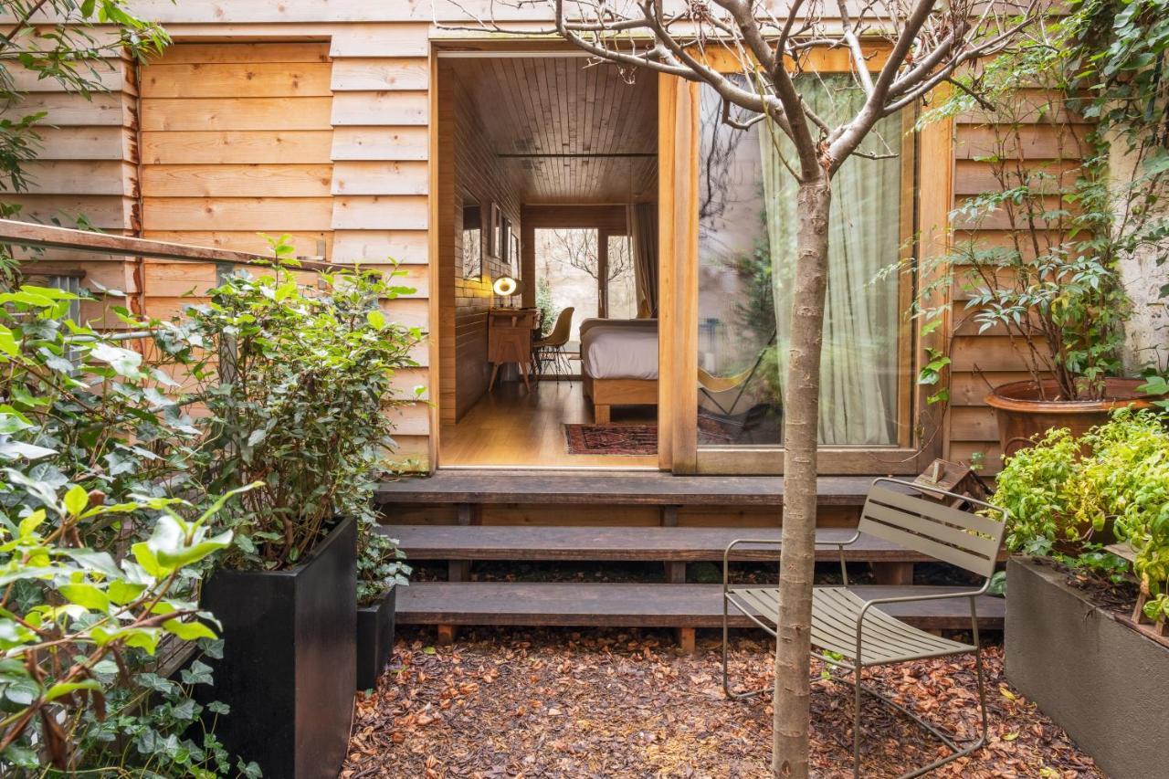 Suite com Vista do Jardim