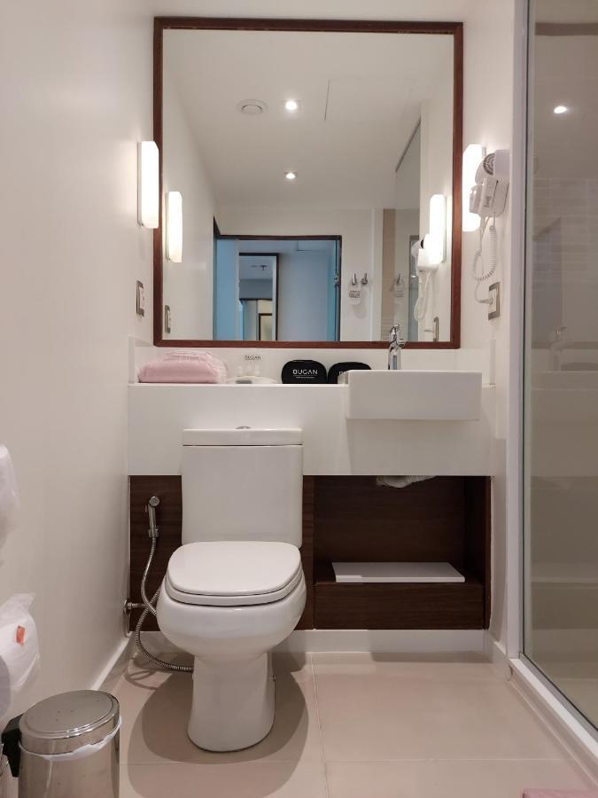 Quarto com 2 Camas de Solteiro