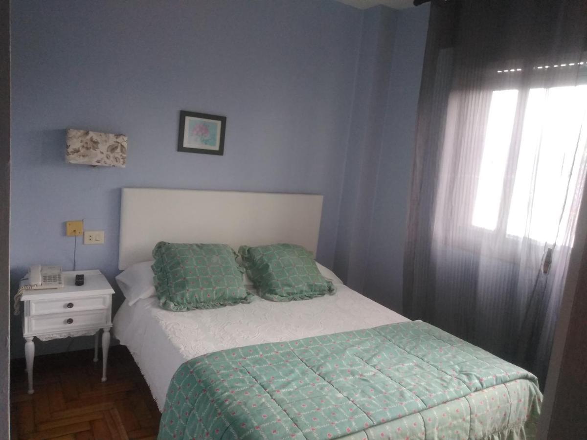 Single Room with Private Bathroom,1580647605:JPEG