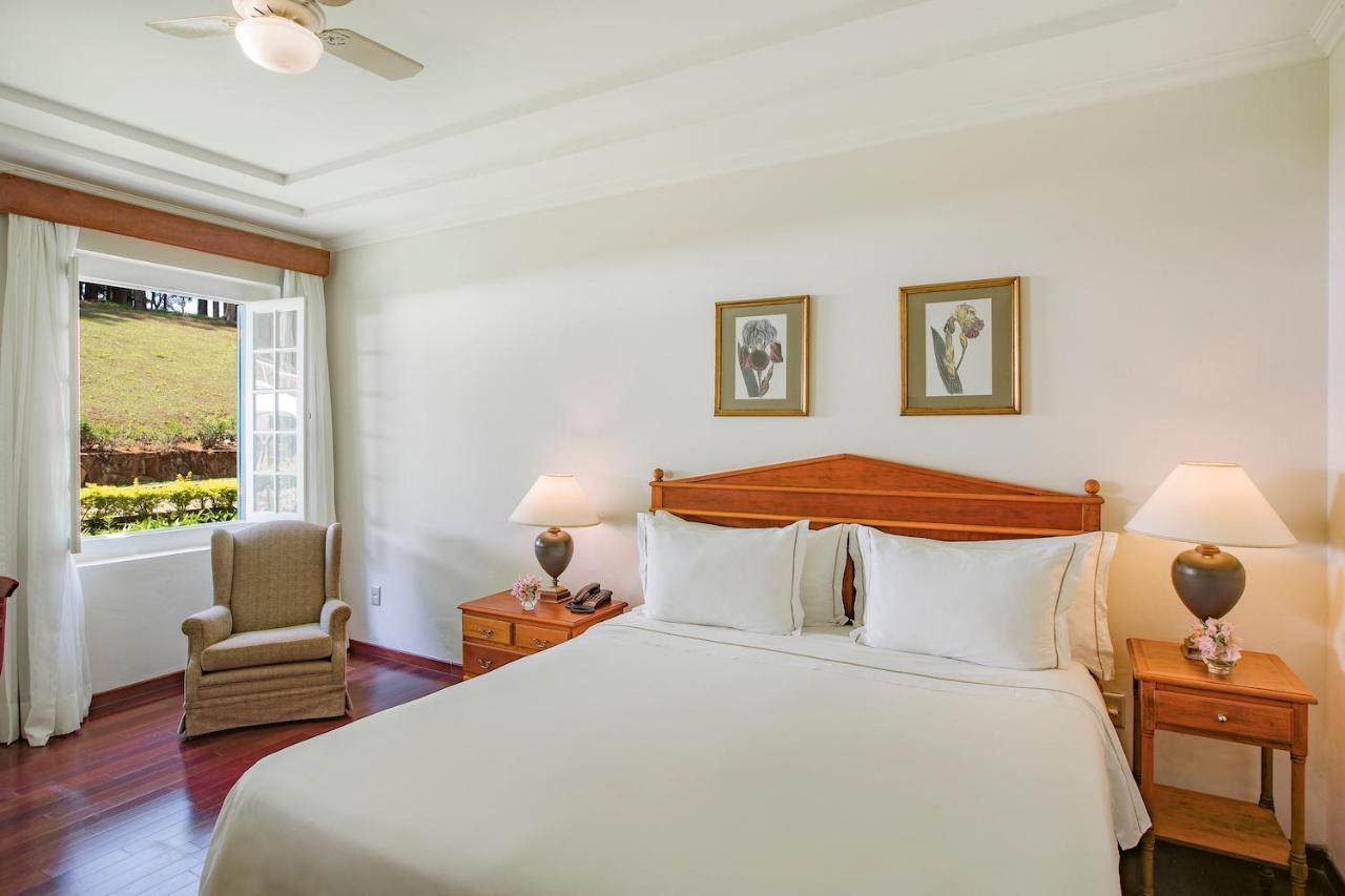 Quarto Deluxe com Cama de Casal ou 2 de Solteiro