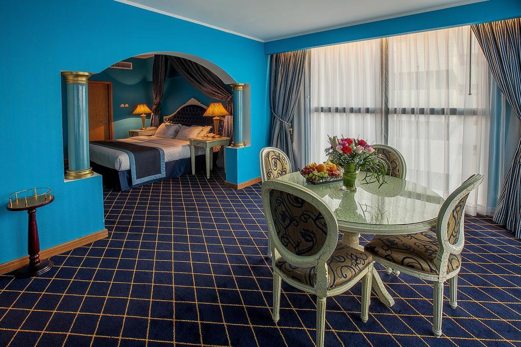 Junior Suite (2 Adults + 1 Child),1191971506:JPEG
