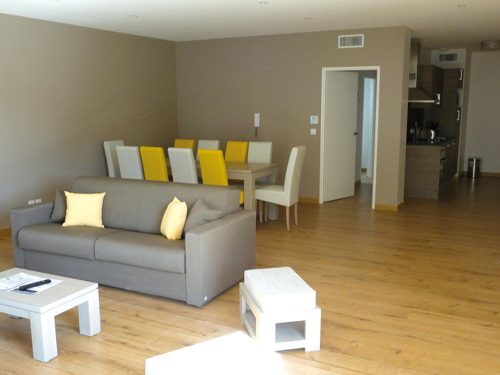 Apartamento de 2 dormitorios con alcoba o dúplex (8 adultos)