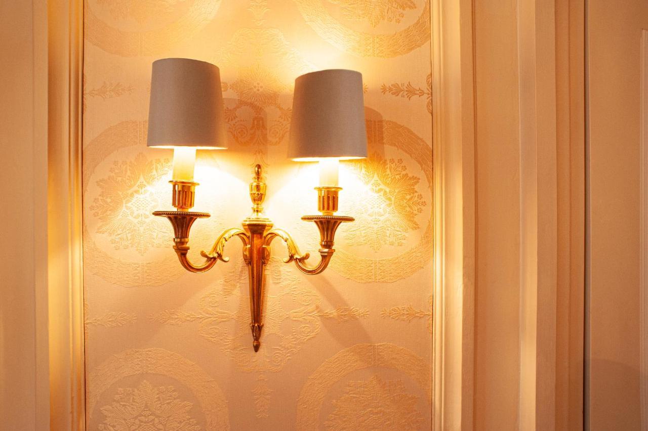 Chambre Lit Queen-Size Deluxe