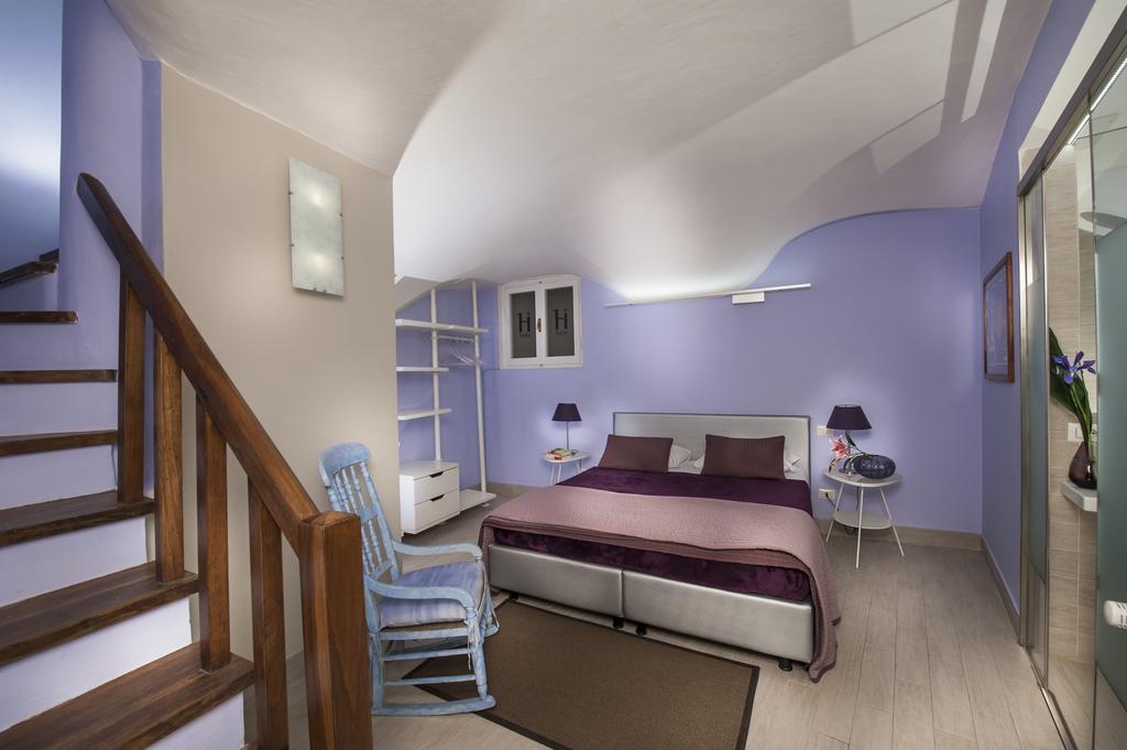 Two-Bedroom Apartment,343035538:JPEG