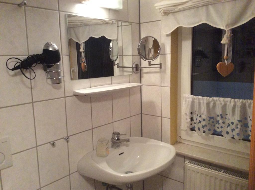 Double Room,110041812:JPEG
