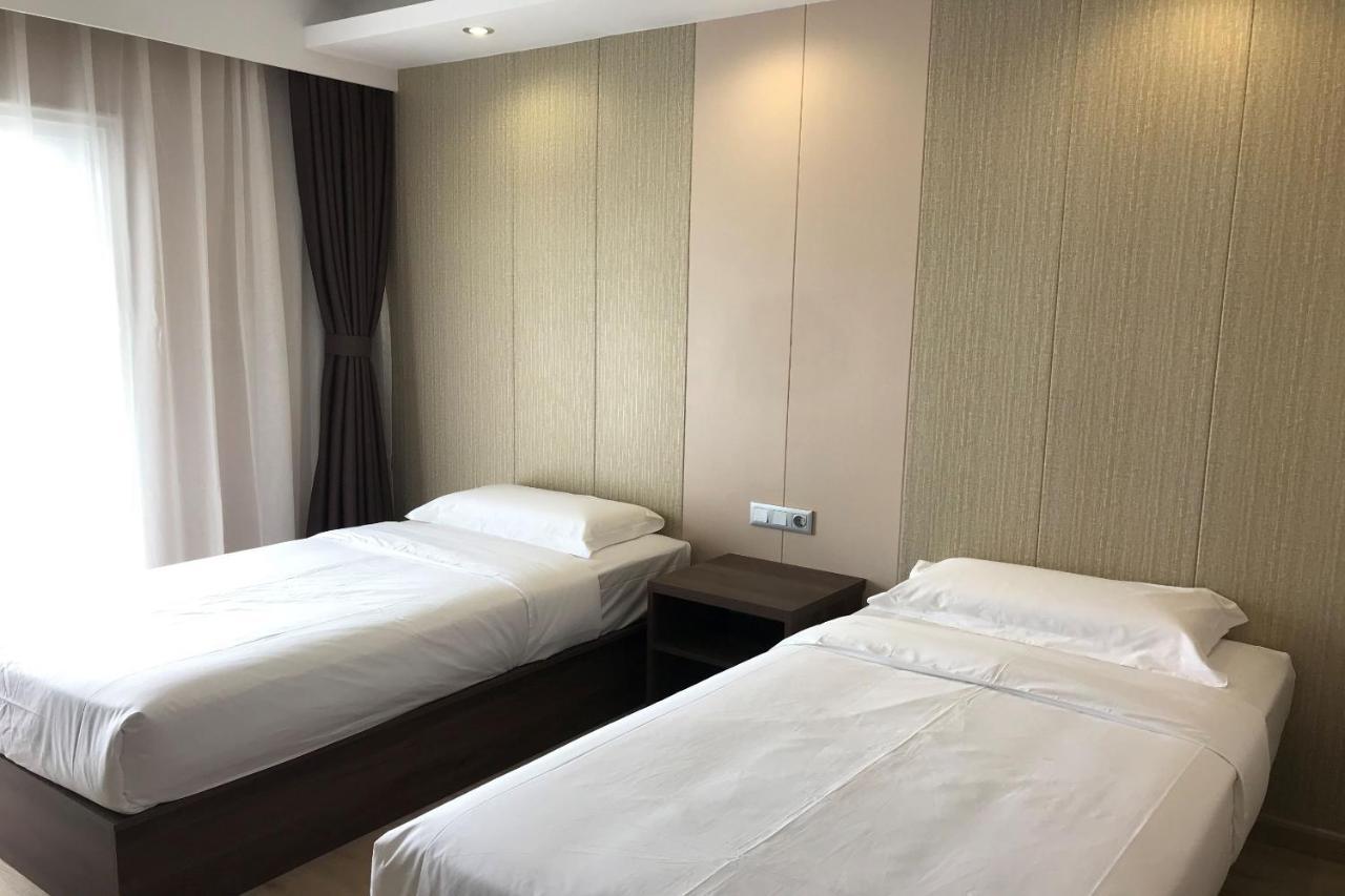 Twin Room,1233503429:JPEG