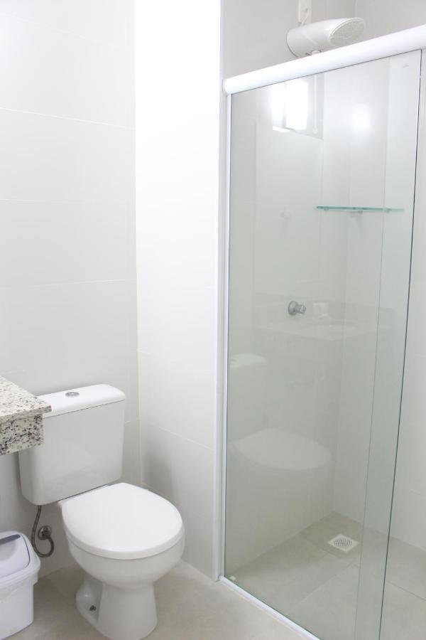 Quarto Individual Econômico
