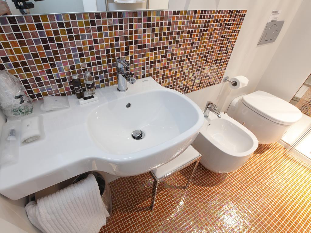 Superior Double Room,1253402761:JPEG