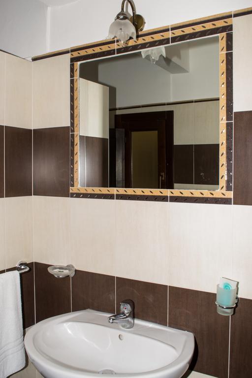 Camera Tripla Comfort con Doccia