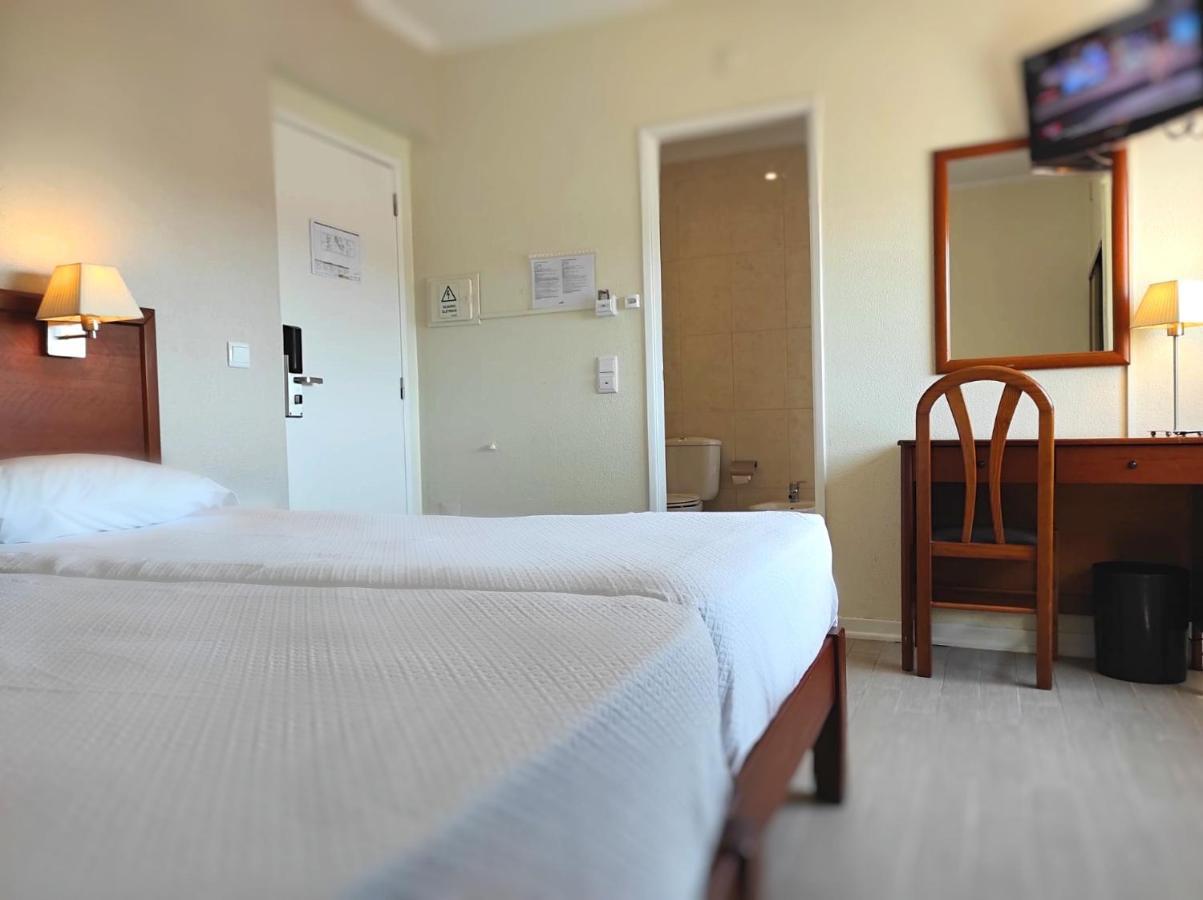 Standard Double or Twin Room,1118059929:JPEG