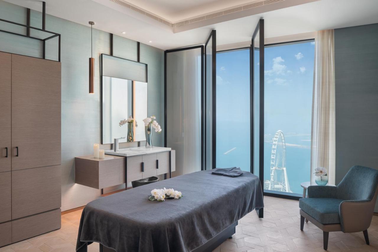 Deluxe Sea View Room with Balcony & World's Highest Infinity Pool Access,1285473319:JPEG