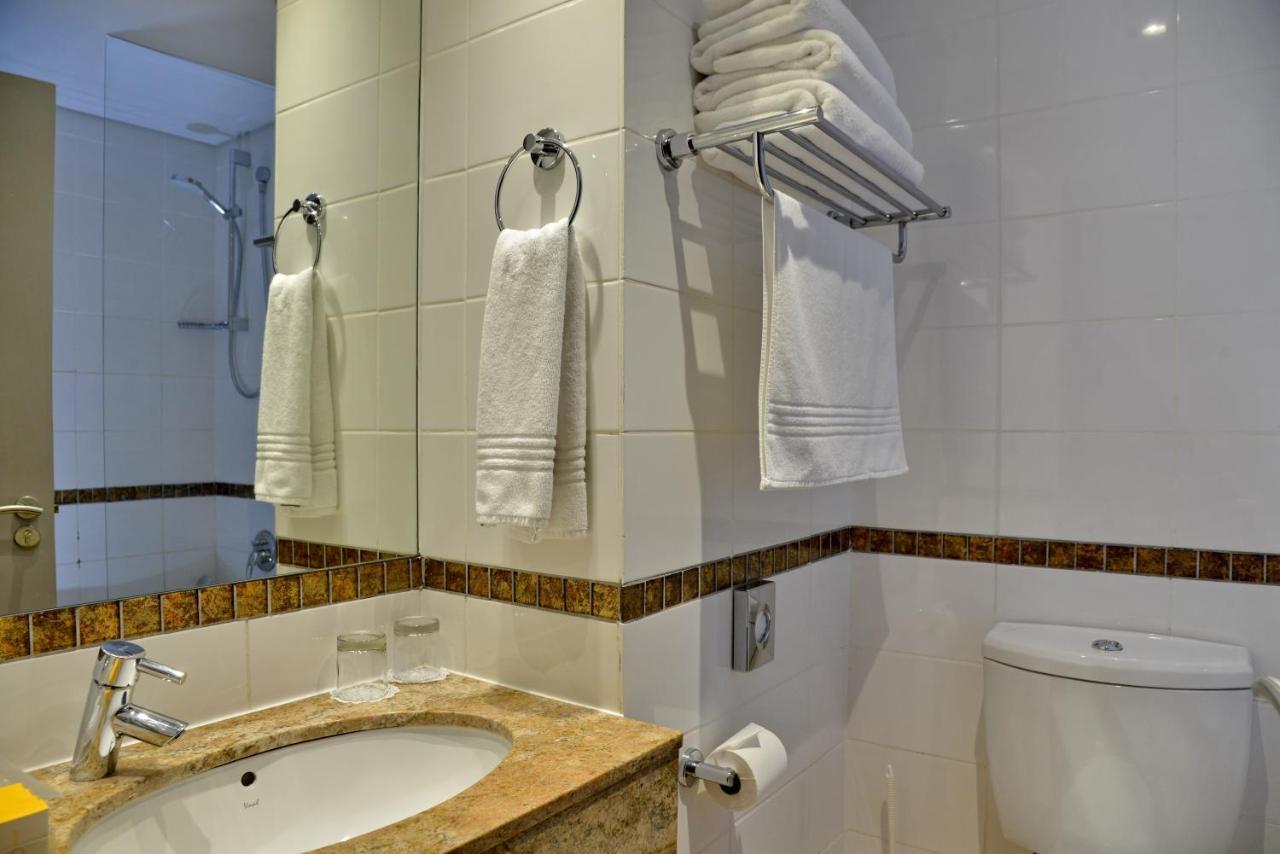 Tweepersoonskamer met 2 Aparte Bedden