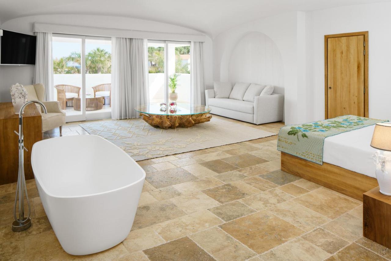 Suite King con Vista Piscina